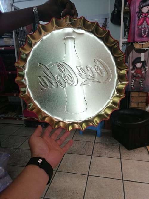 Cocacola metal signs,bottle cap shaped R100 EACH * 6 UNITS